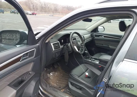 2022 Volkswagen Atlas 3.6L V6 Se W/Technology из США, поврежденный, VIN 1V2HR2CA5NC548864